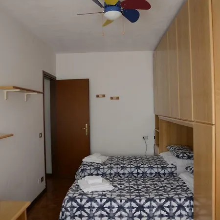 Vacanze Veneziane Apartment *